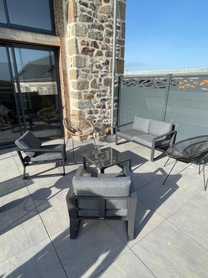 Villa Magnifique Corps De Ferme Renove Avec Jacuzzi Hillion Exterior foto