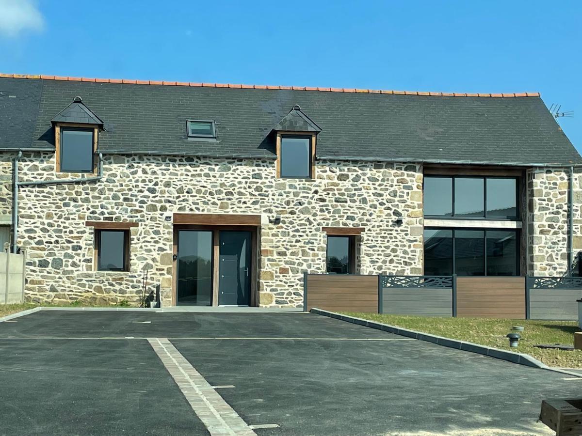 Villa Magnifique Corps De Ferme Renove Avec Jacuzzi Hillion Exterior foto